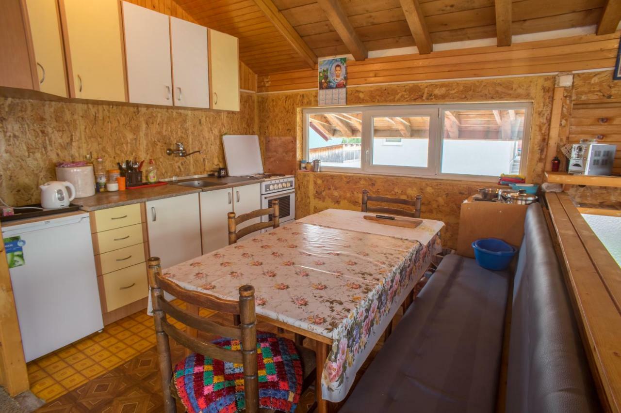 Lara Rooms Жабляк Экстерьер фото